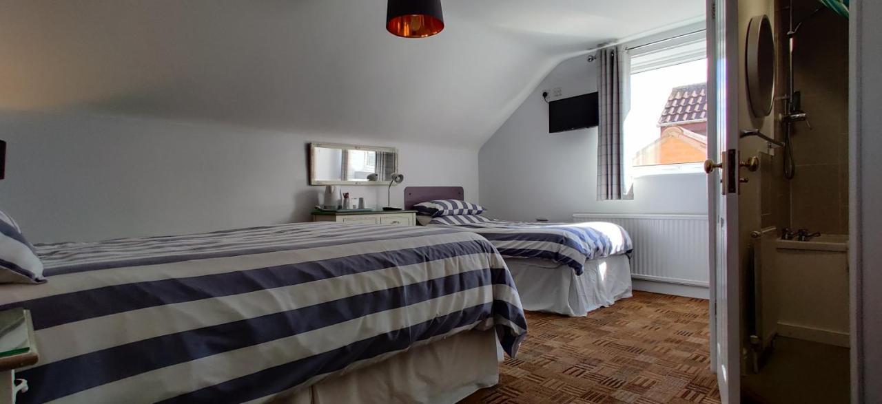 Aaron Lodge Guest House Leicester Ngoại thất bức ảnh