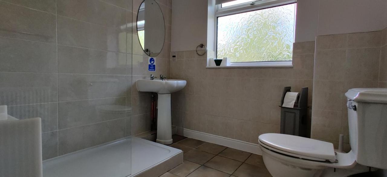 Aaron Lodge Guest House Leicester Ngoại thất bức ảnh