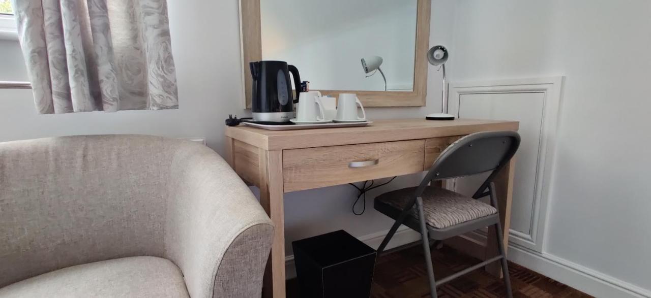Aaron Lodge Guest House Leicester Ngoại thất bức ảnh
