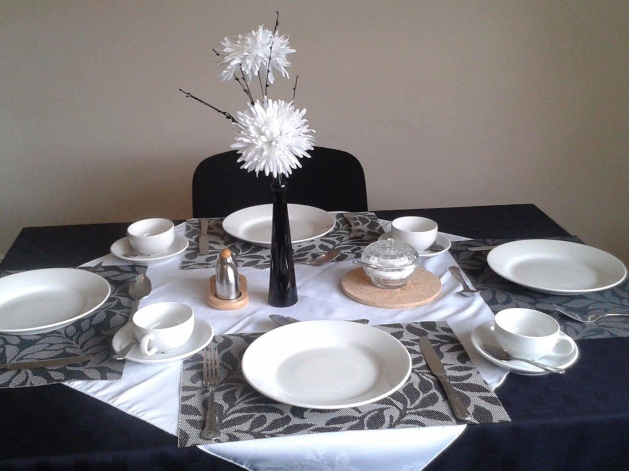 Aaron Lodge Guest House Leicester Ngoại thất bức ảnh