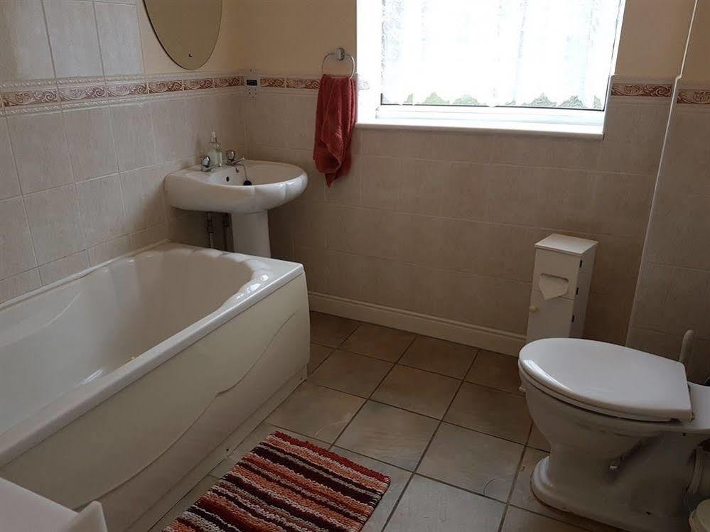 Aaron Lodge Guest House Leicester Ngoại thất bức ảnh